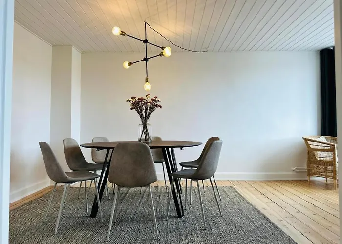 Og Rummelig I Apartamento *