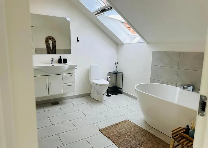 Apartamento Og Rummelig I *